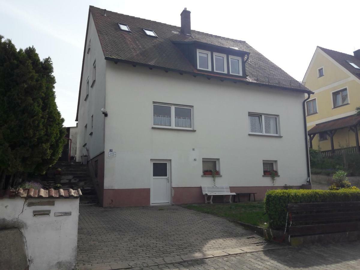 Ferienwohnung Lerchennest Georgensgmund Bagian luar foto